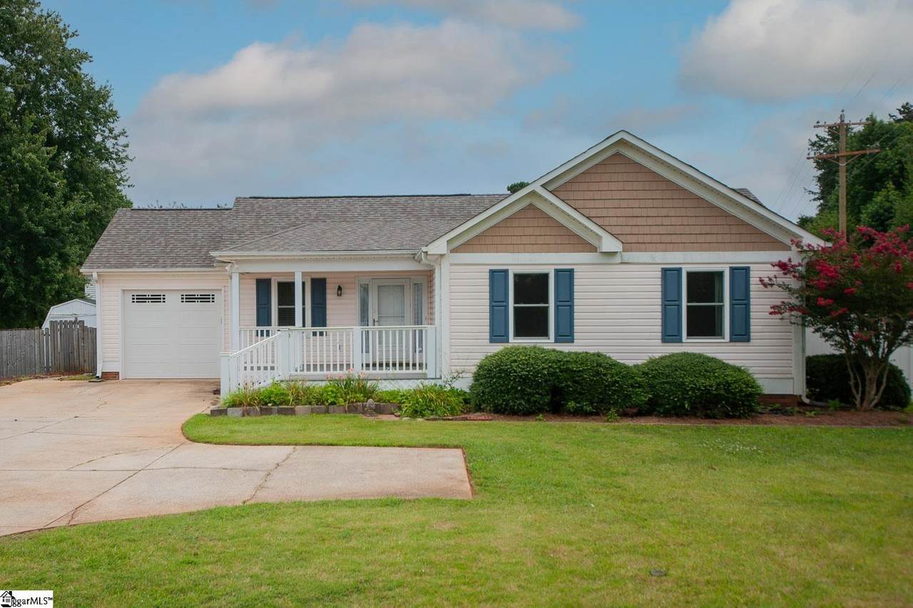 1028 Devenger Road - Photo 1