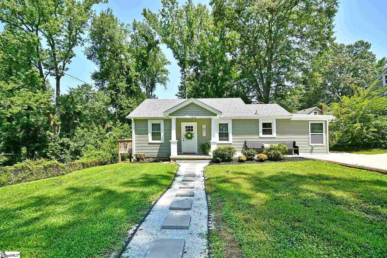 231 Rogers Avenue - Photo 1