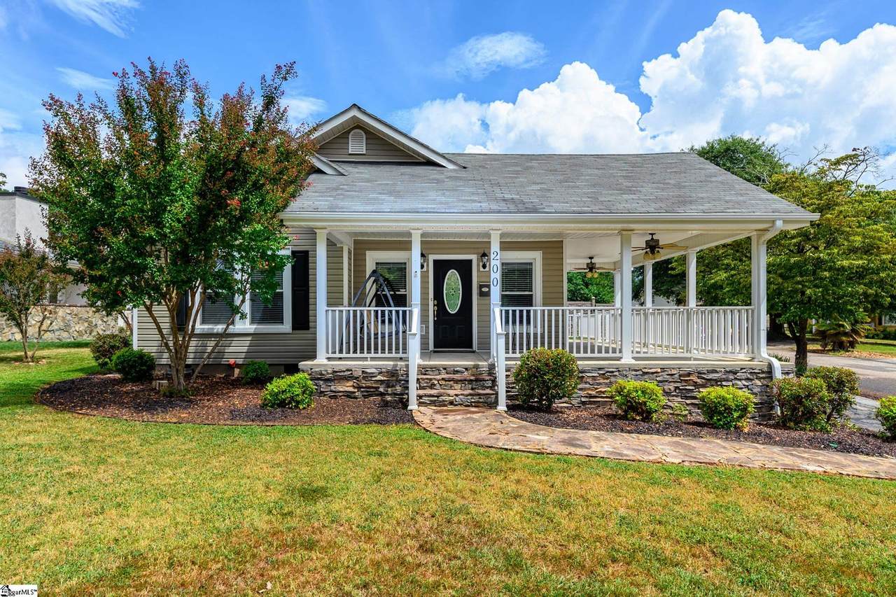 200 Buist Avenue - Photo 1