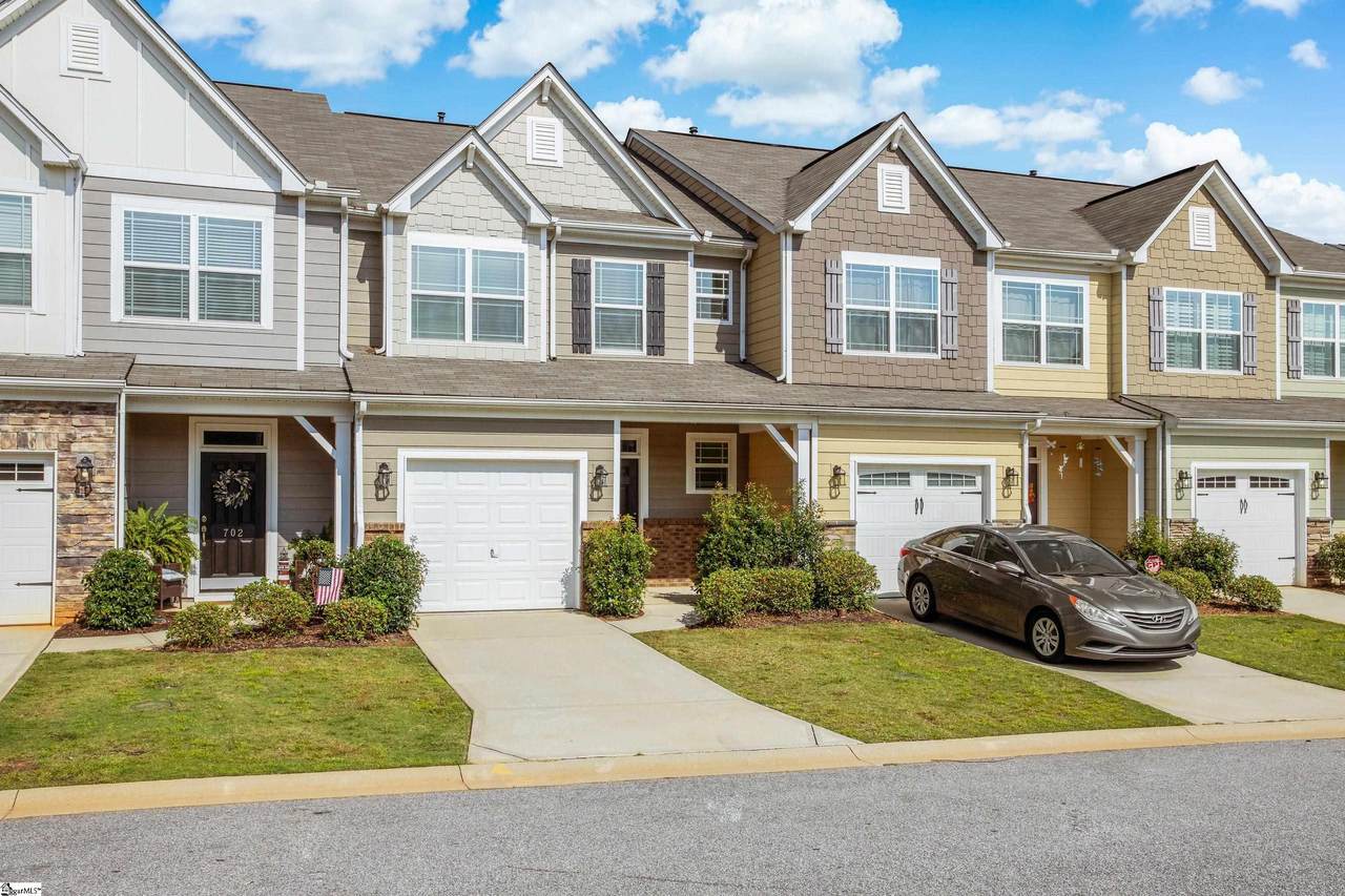 700 Daisy Hill Lane - Photo 1