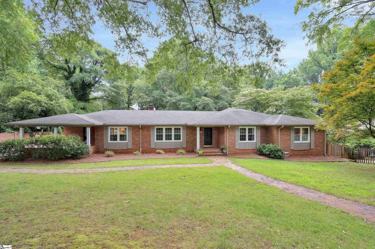 312 Fairlane Drive - Photo 1