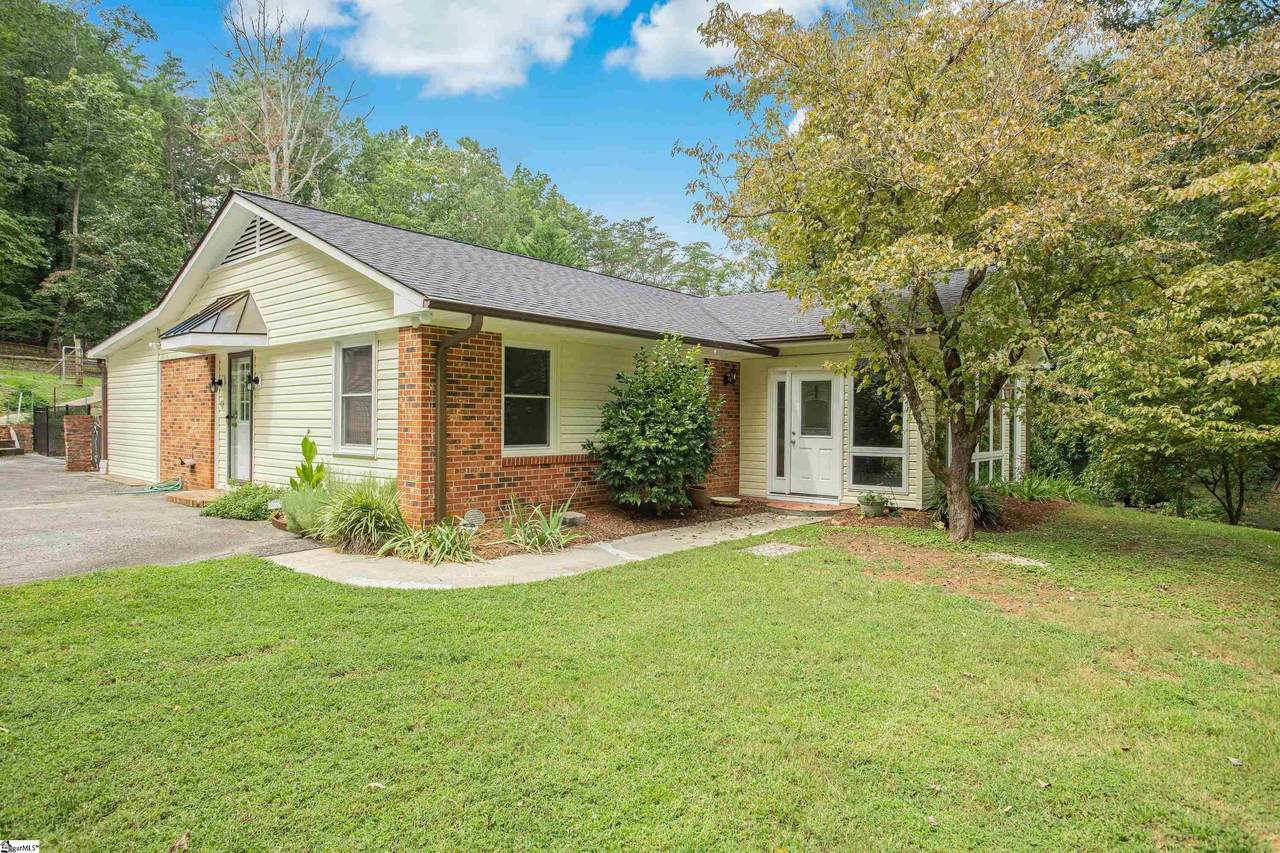 101 Green Hill Road - Photo 1