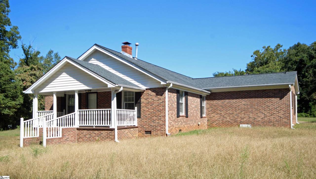 1022 Martin Drive - Photo 1
