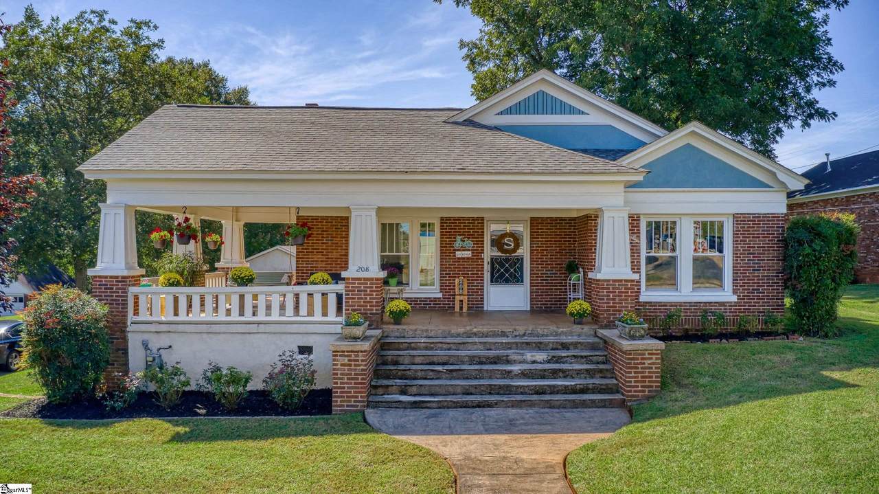 208 Pendleton Street - Photo 1