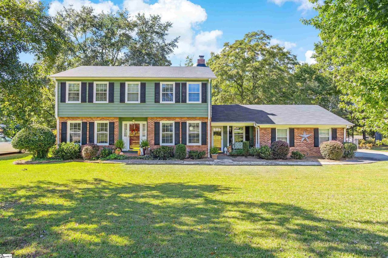 210 Montclair Road - Photo 1