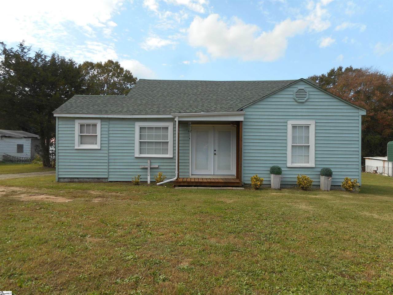 19145 221 Highway - Photo 1