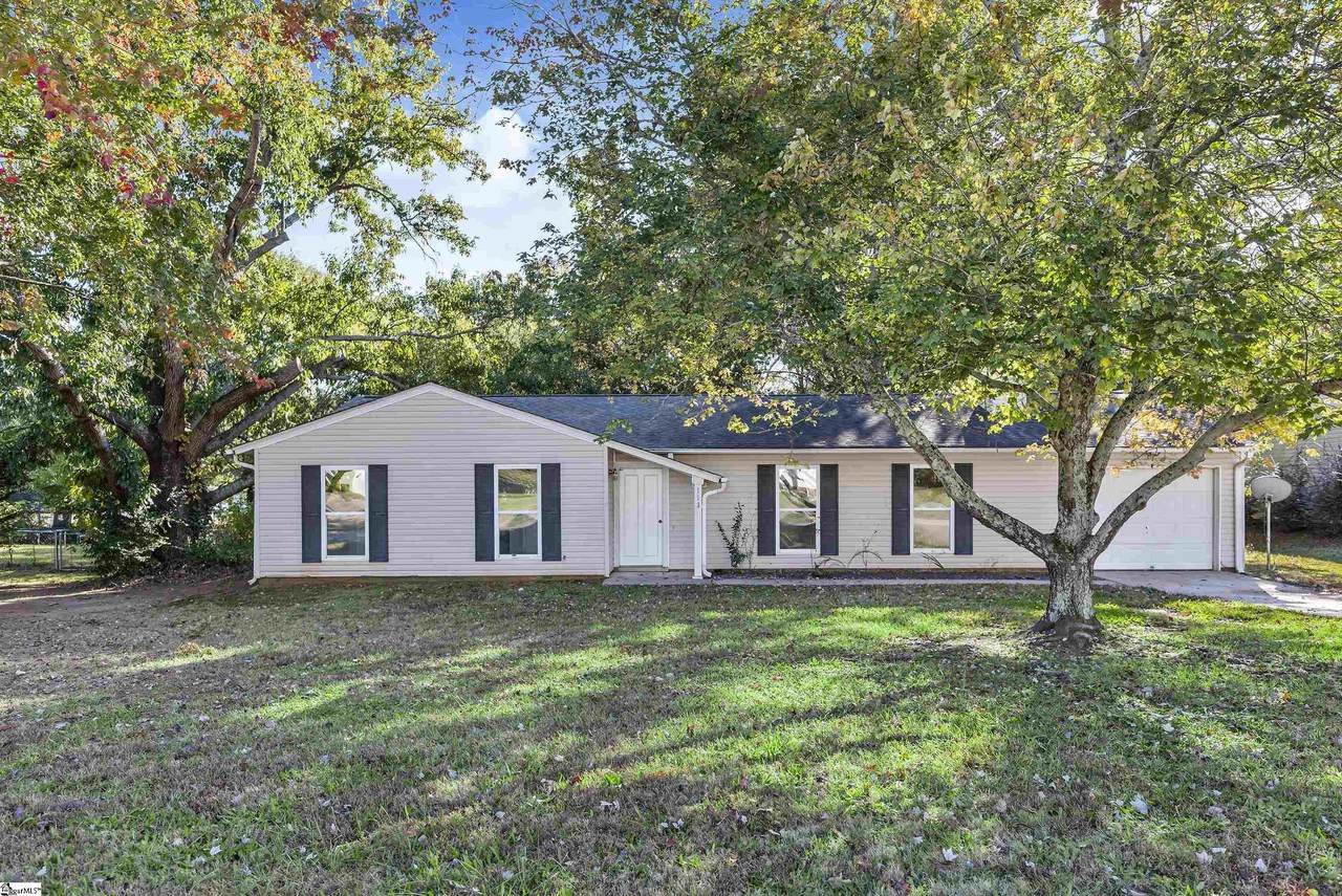 113 Sedgefield Court - Photo 1