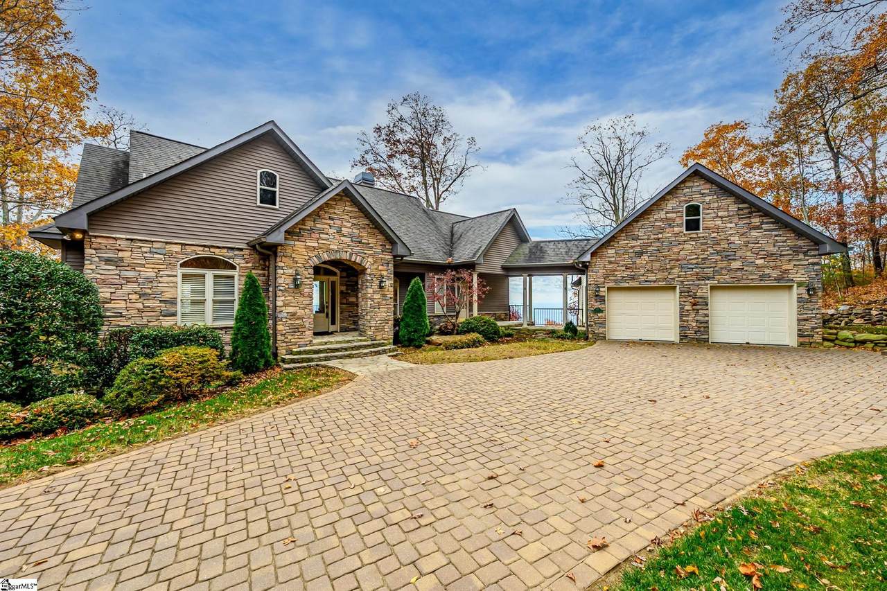 10 Flint Hill Lane - Photo 1