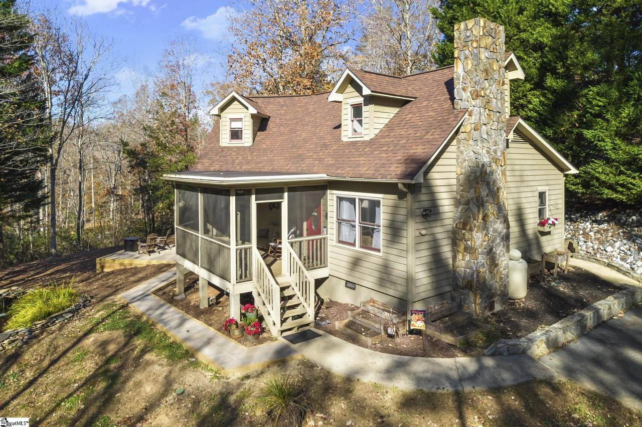 1029 Lakeshore Drive - Photo 1