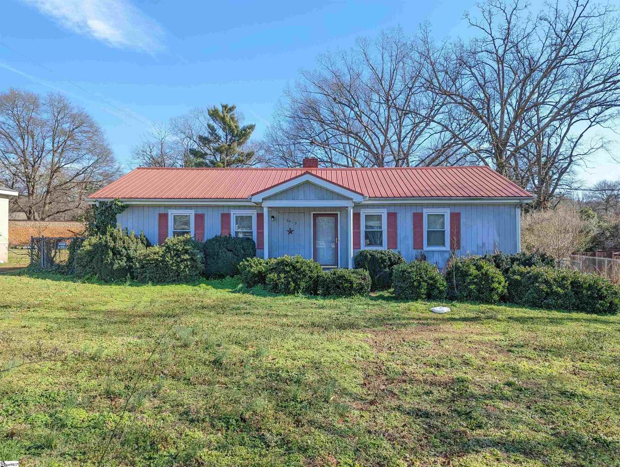 6419 Augusta Road - Photo 1