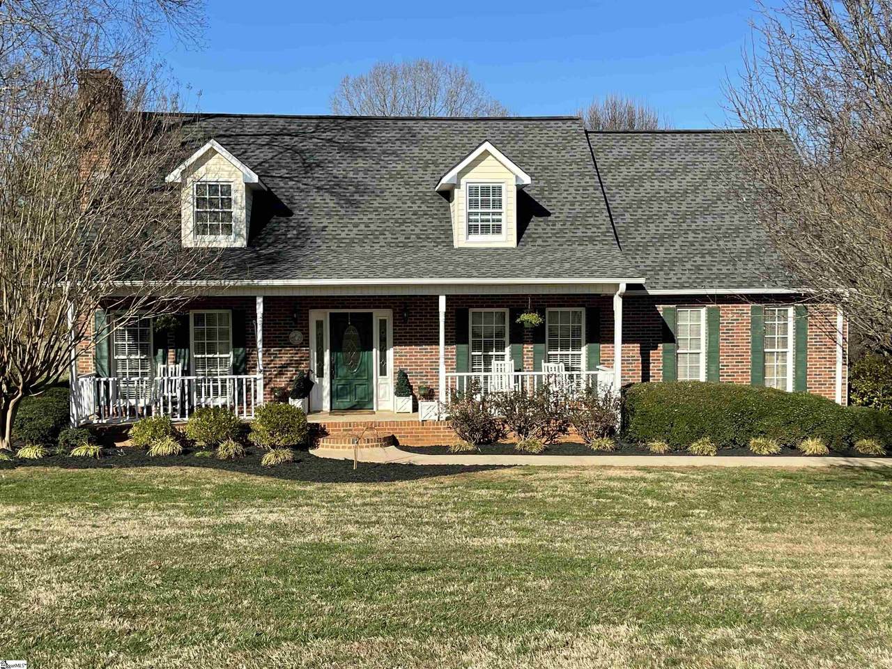 302 Margaret Avenue - Photo 1