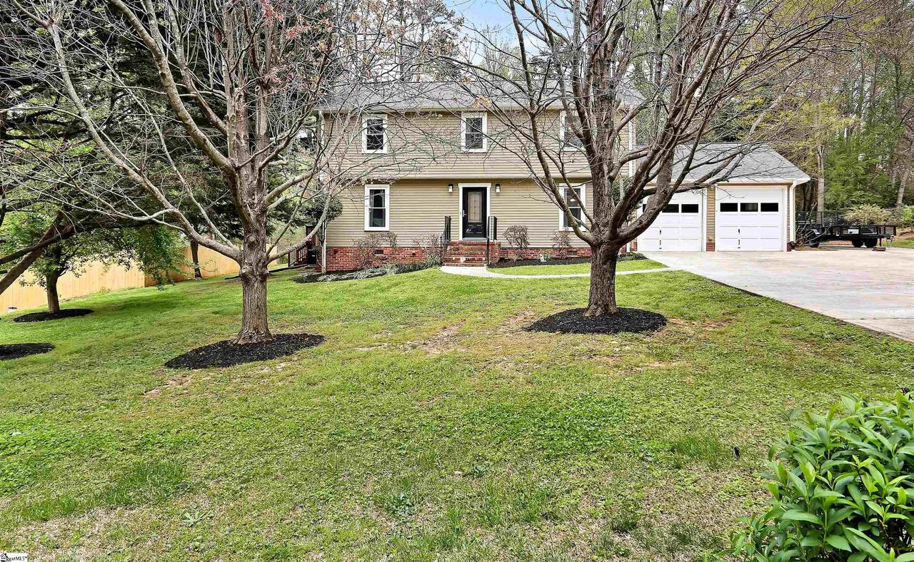 108 Longview Terrace - Photo 1