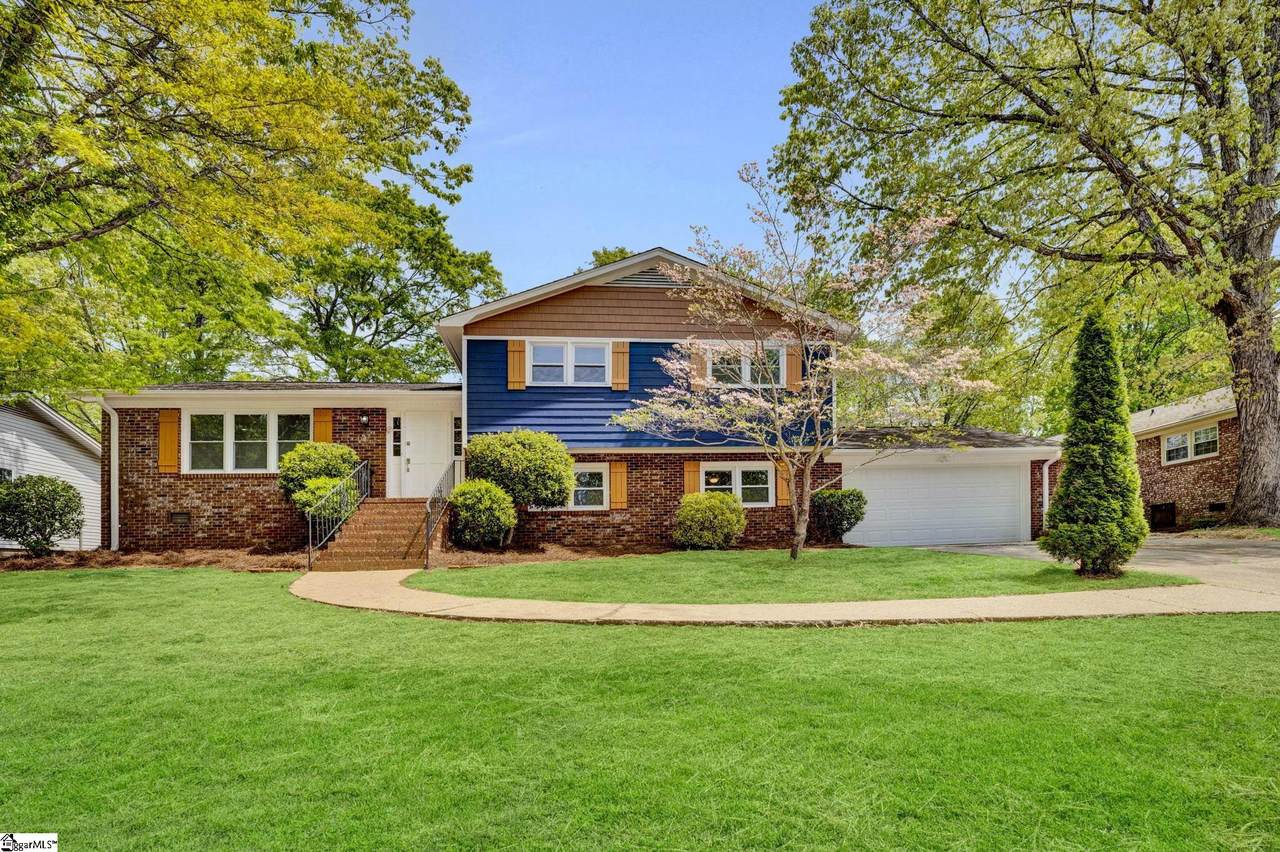 413 Longstreet Drive - Photo 1