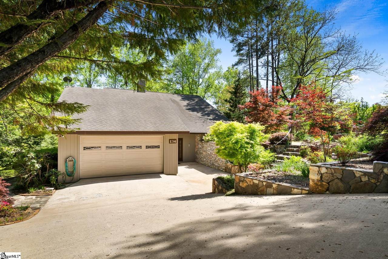 134 Hickory Cove Road - Photo 1