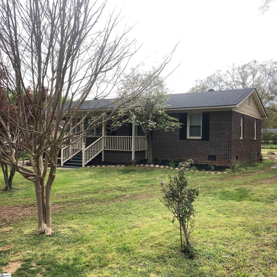 414 Barclay Avenue - Photo 1