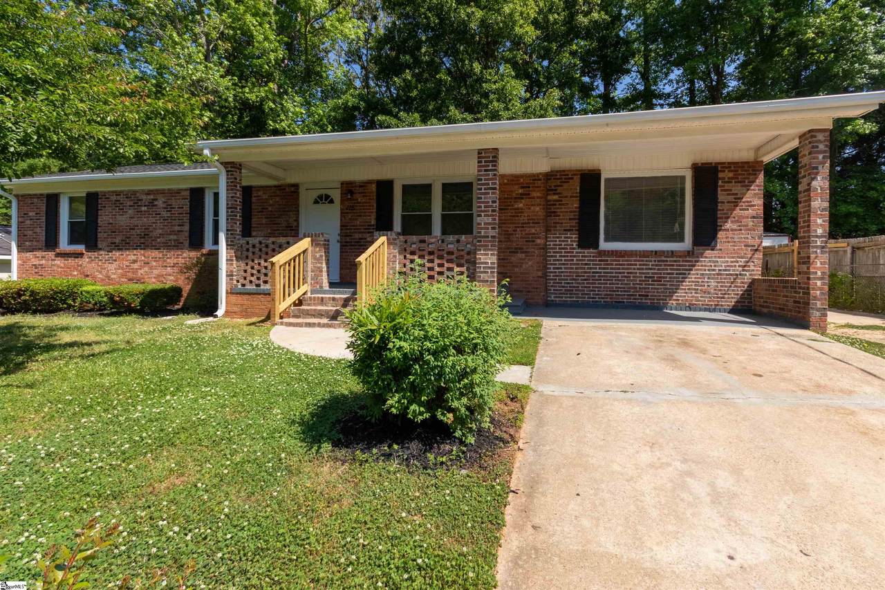 226 Bluff Drive - Photo 1