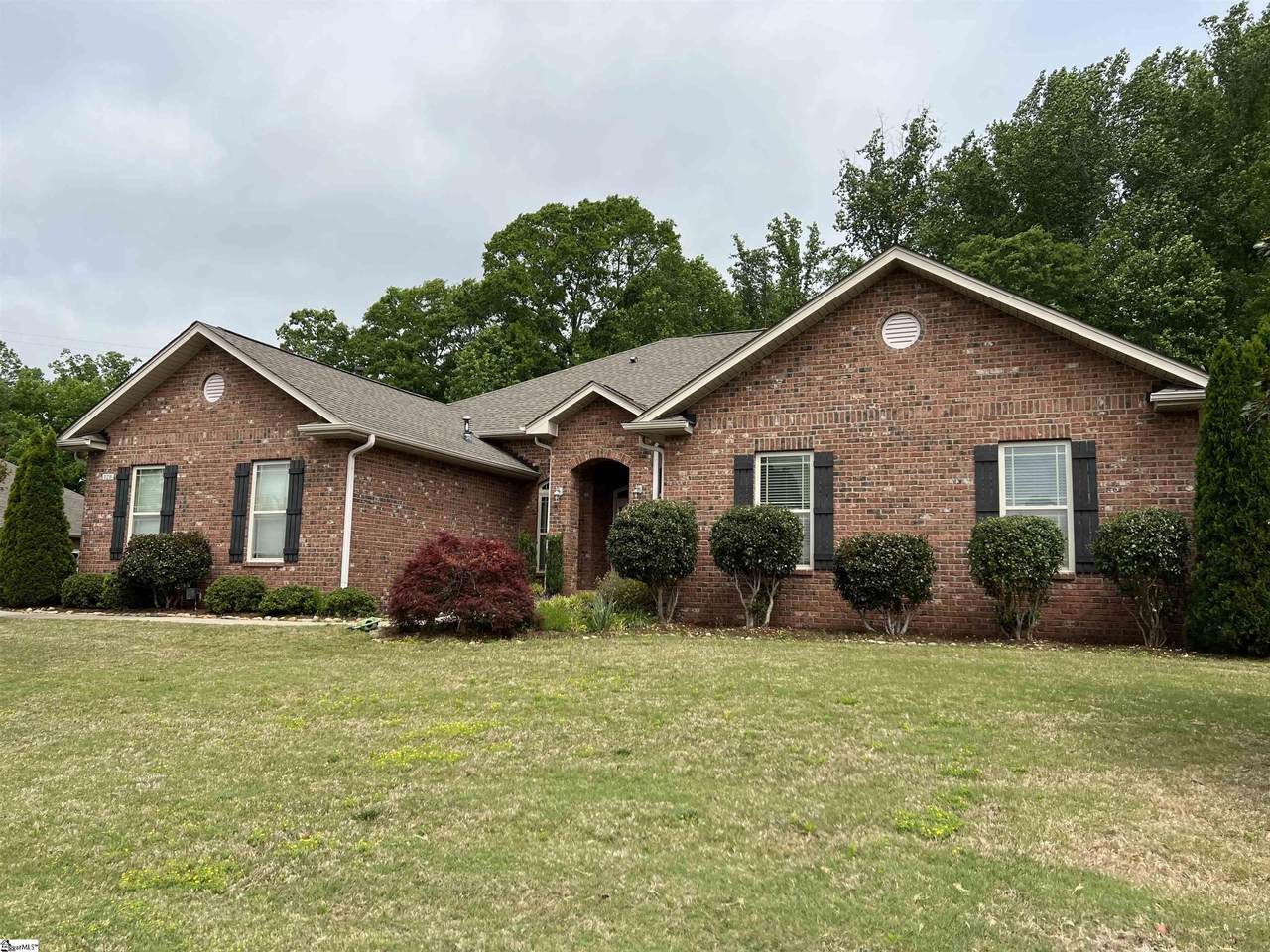 128 Baybrooke Lane - Photo 1