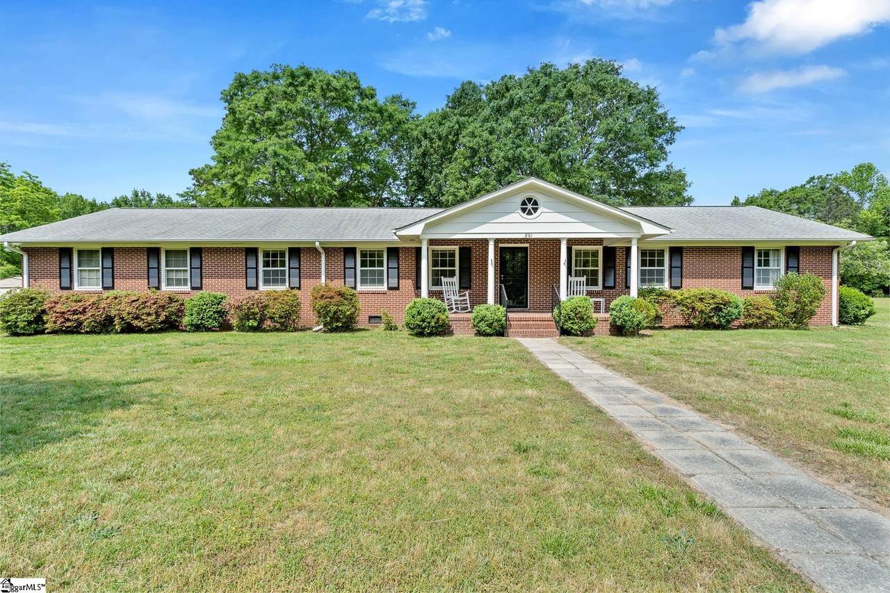 261 Sandy Springs Road - Photo 1