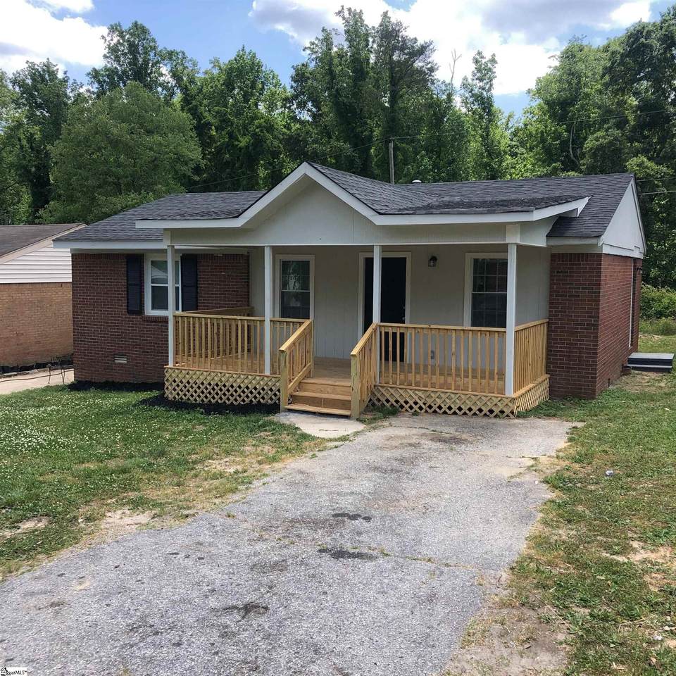 44 Shady Lane - Photo 1