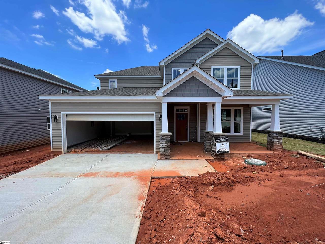 222 Iris Drive - Photo 1