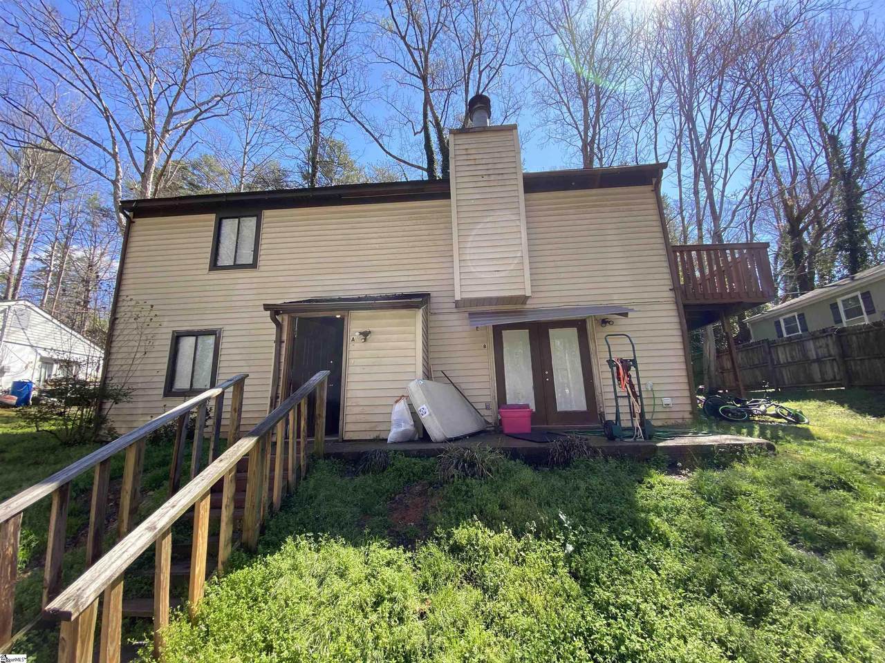 316 Fairmont Drive - Photo 1