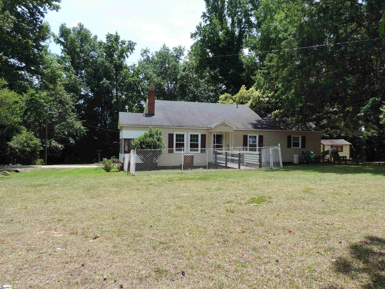 2708 Lockhart Highway - Photo 1