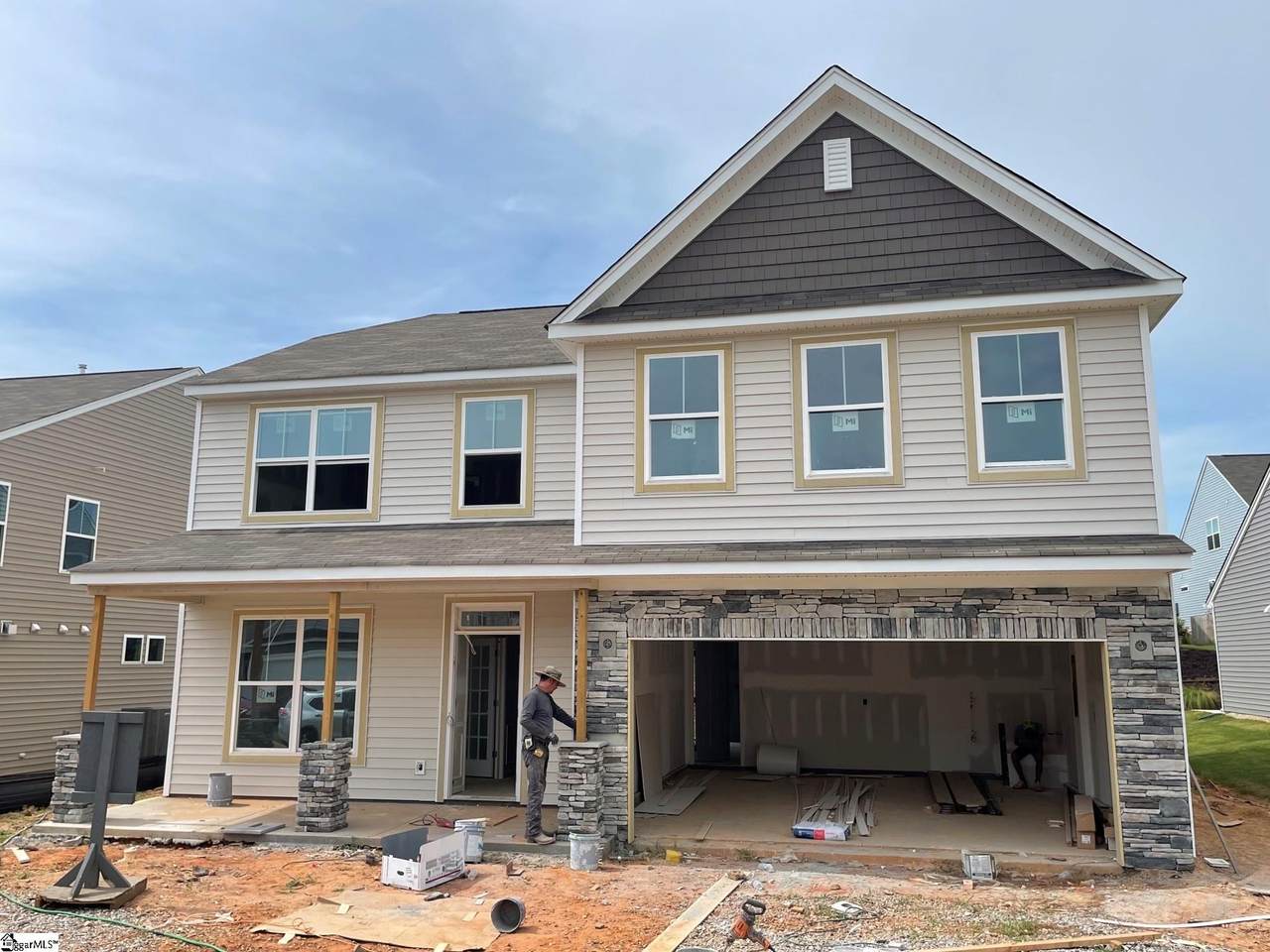 426 Wolfbend Road - Photo 1