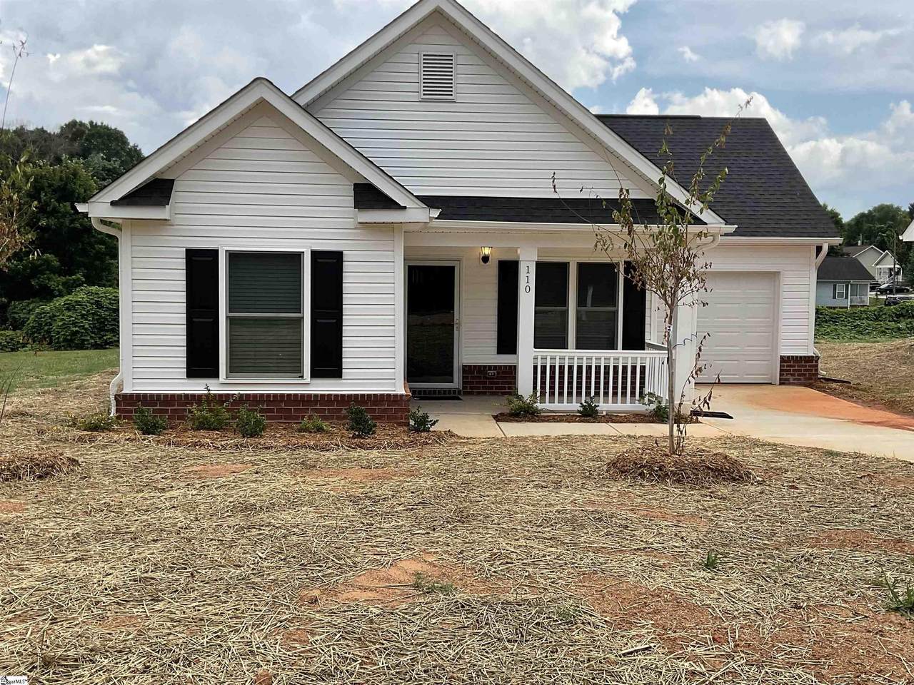 110 Walcott Street - Photo 1