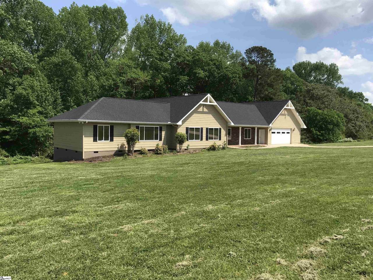130 Thompson Road - Photo 1