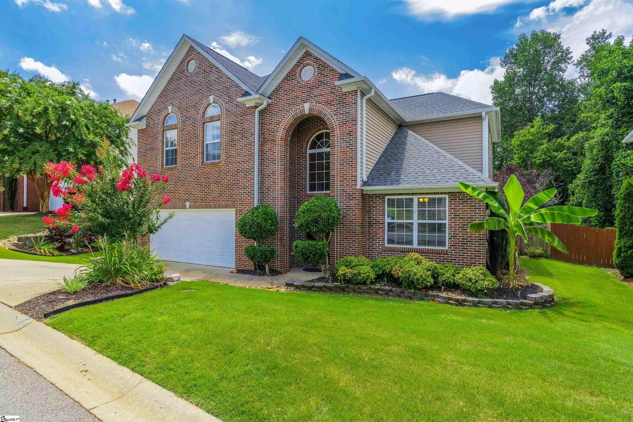 109 Roberts Hill Drive - Photo 1