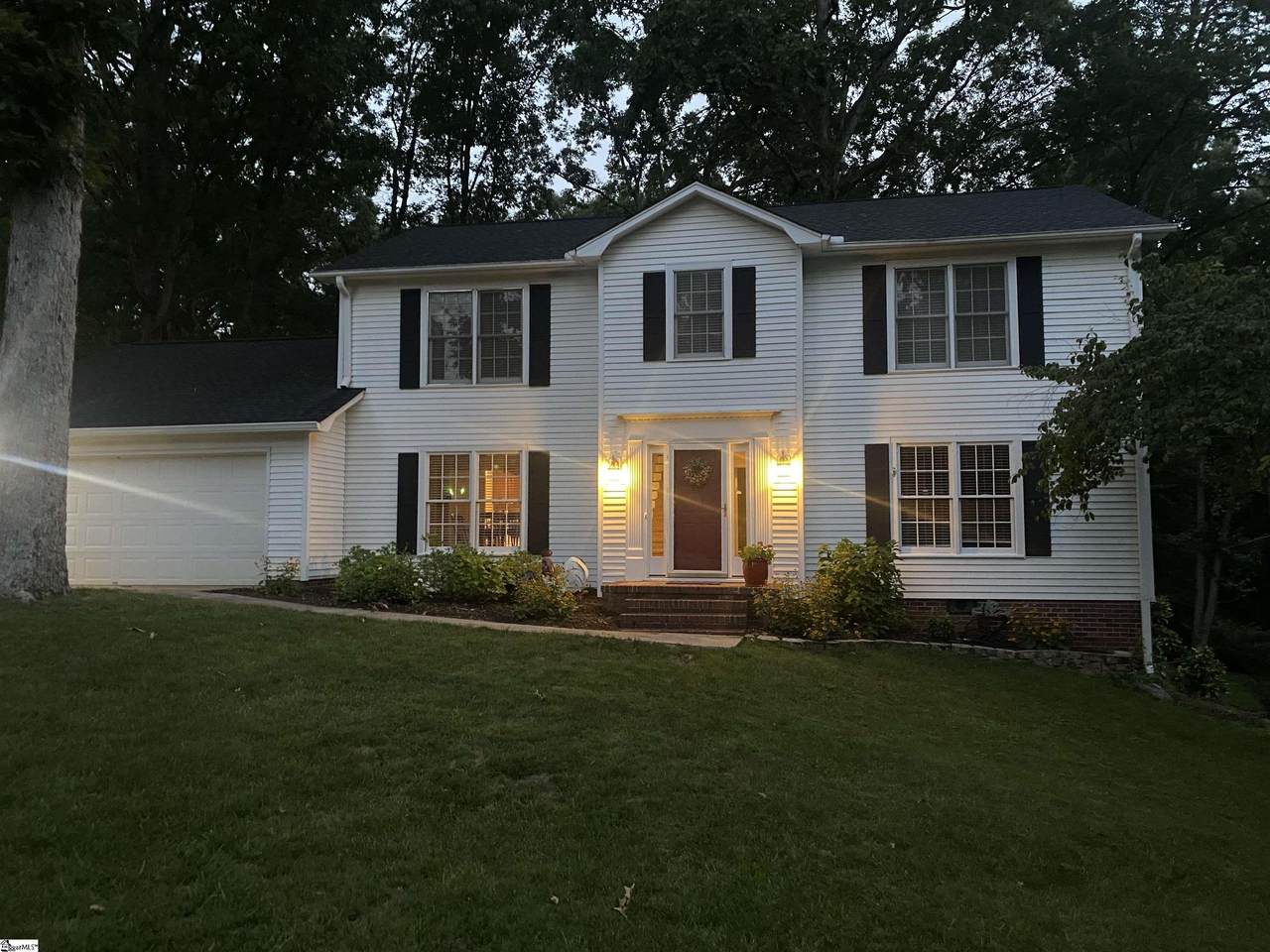 101 Woodburn Drive - Photo 1