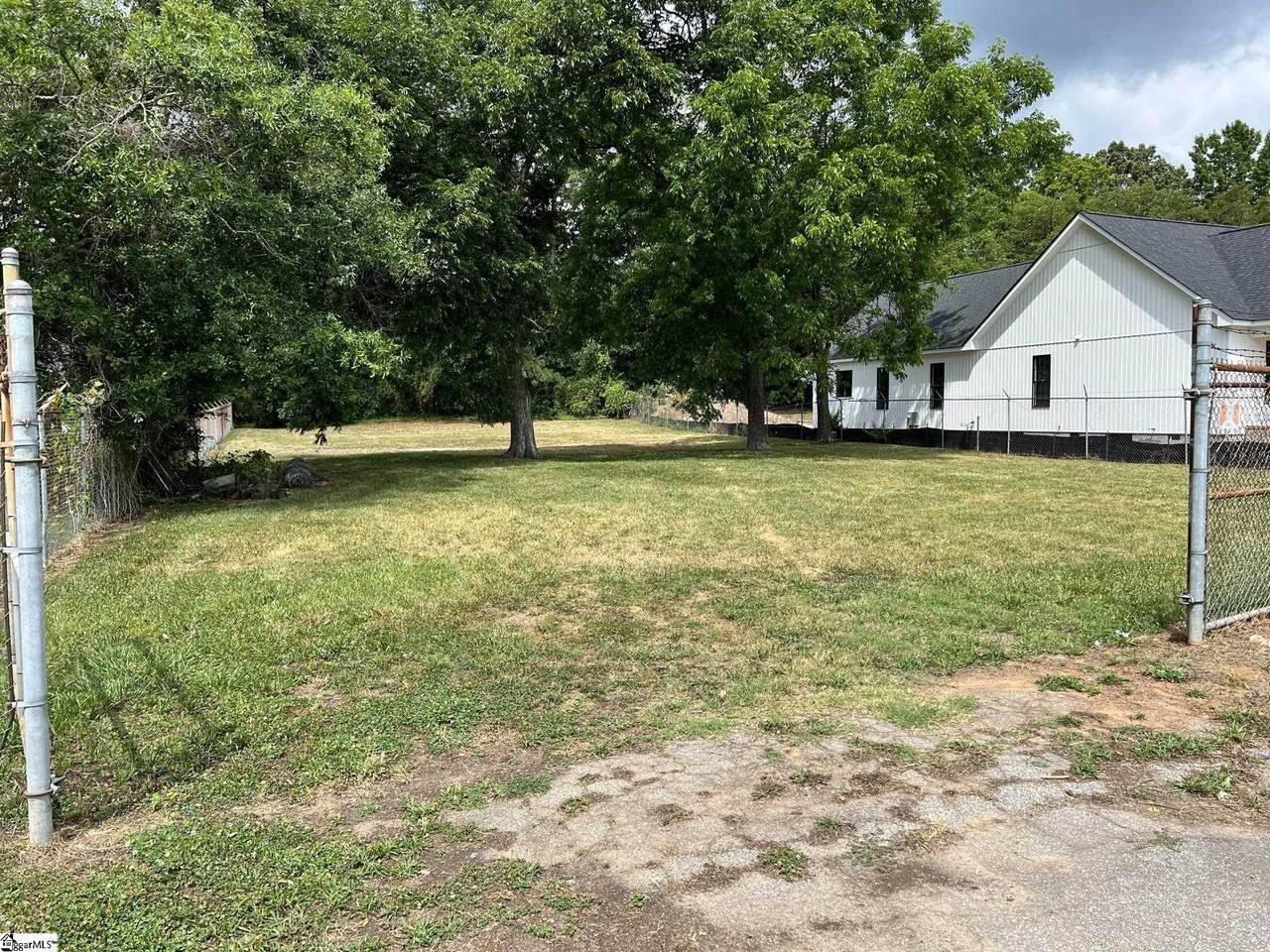 11 Texas Avenue - Photo 1