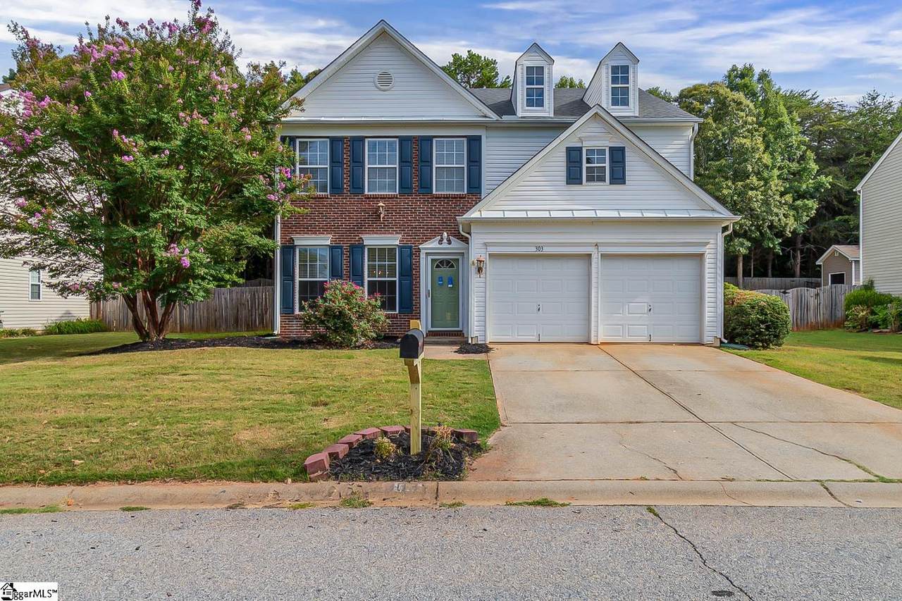 303 Valhalla Lane - Photo 1