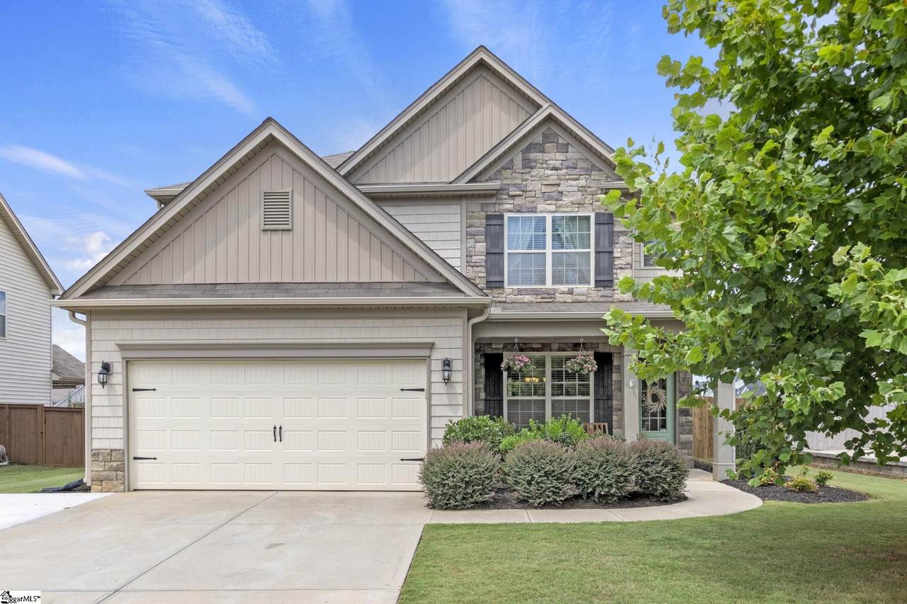 130 Willowbottom Drive - Photo 1