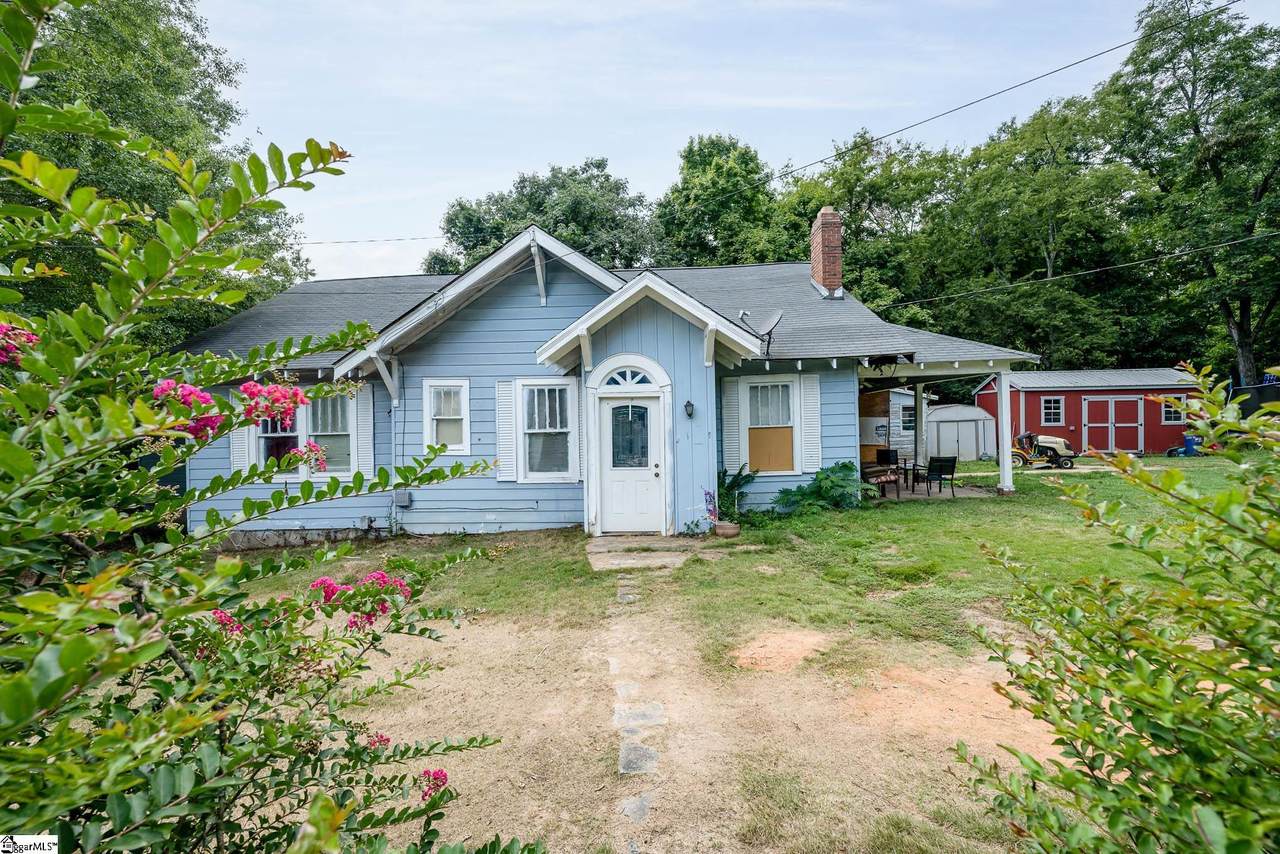 404 Wardlaw Street - Photo 1