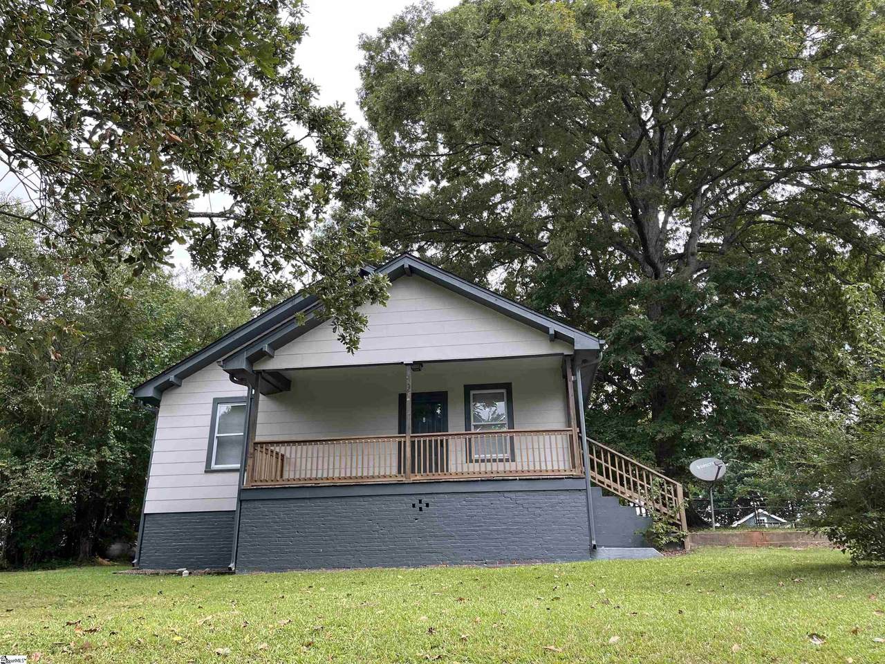 26 Circle Street - Photo 1