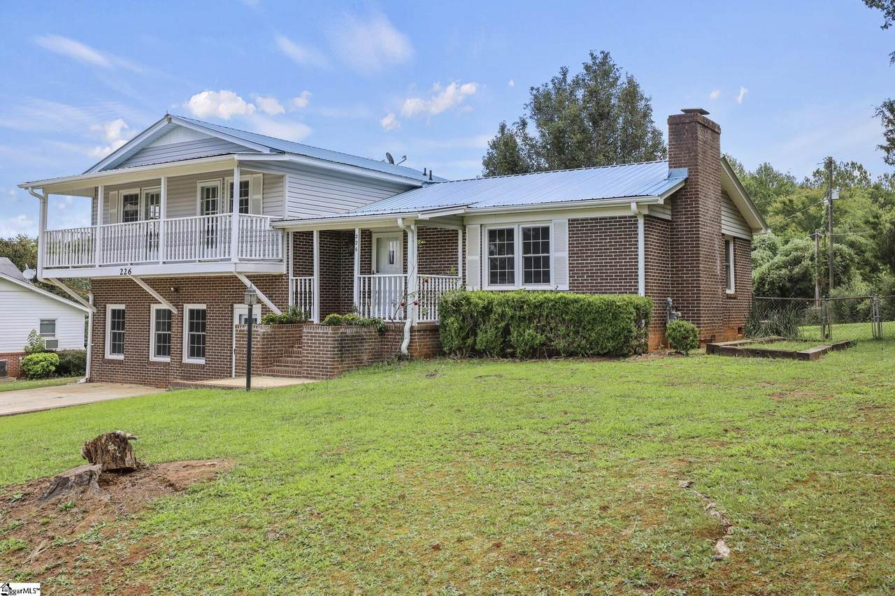 226 Carrie Road - Photo 1