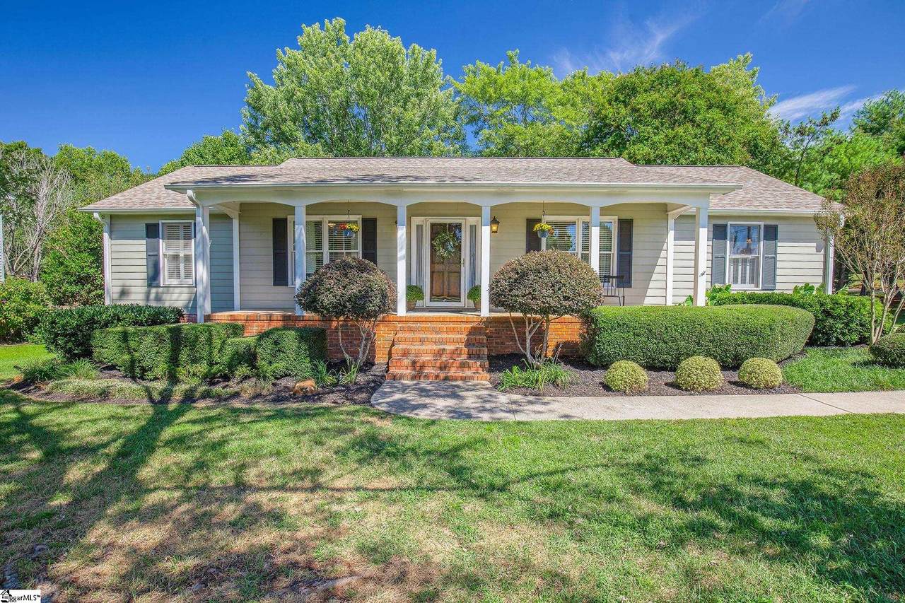 117 Dawes Drive - Photo 1