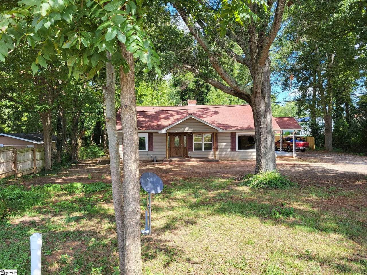 403 Blue Ridge Avenue - Photo 1