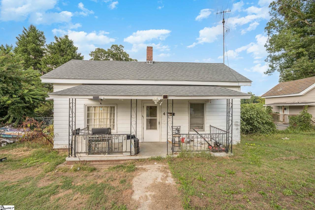 4 Sparks Avenue - Photo 1