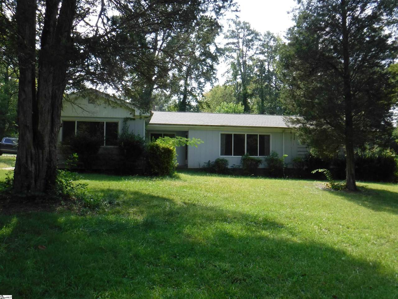 3345 Robin Hood Drive - Photo 1