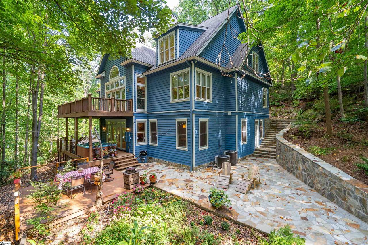 500 Fairview Drive - Photo 1