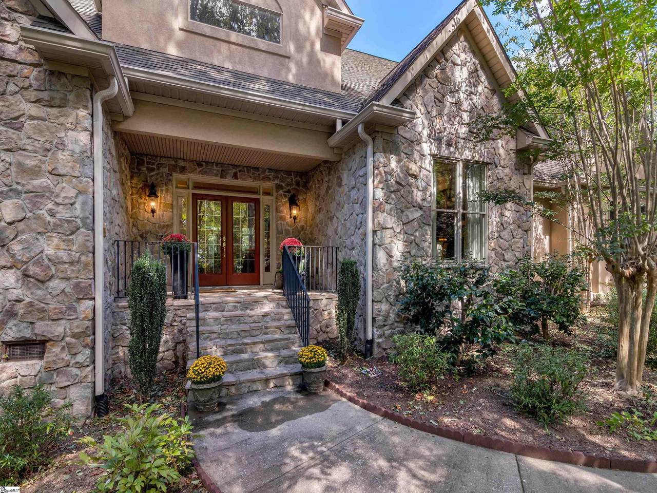 610 Plumley Summit Road - Photo 1