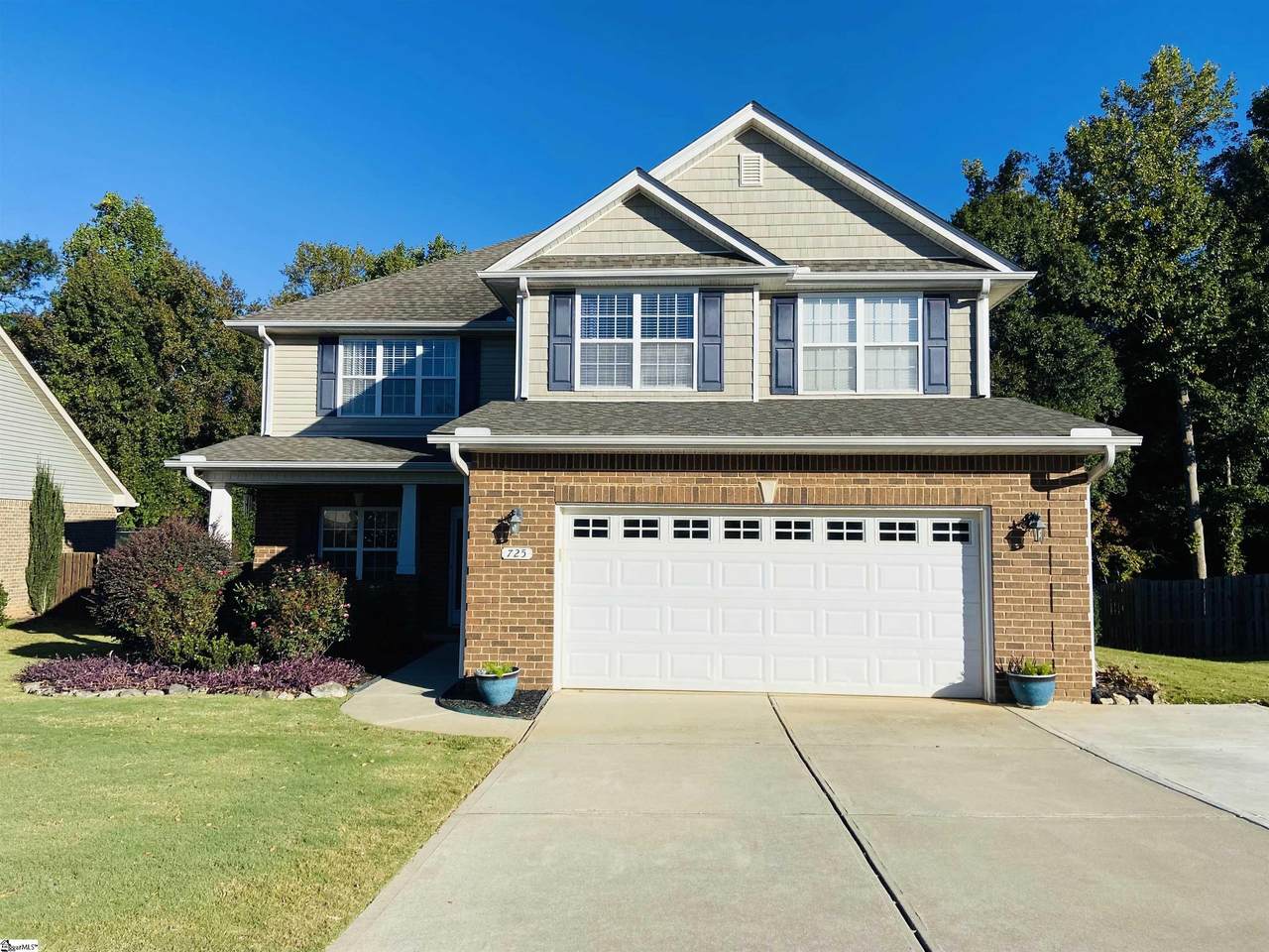 725 Bayshore Lane - Photo 1