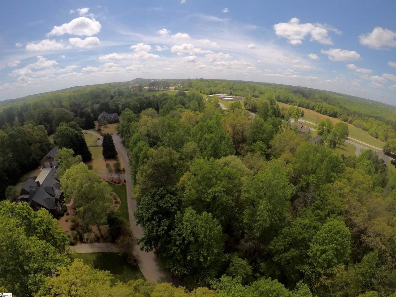 122 Harvest Drive - Photo 1