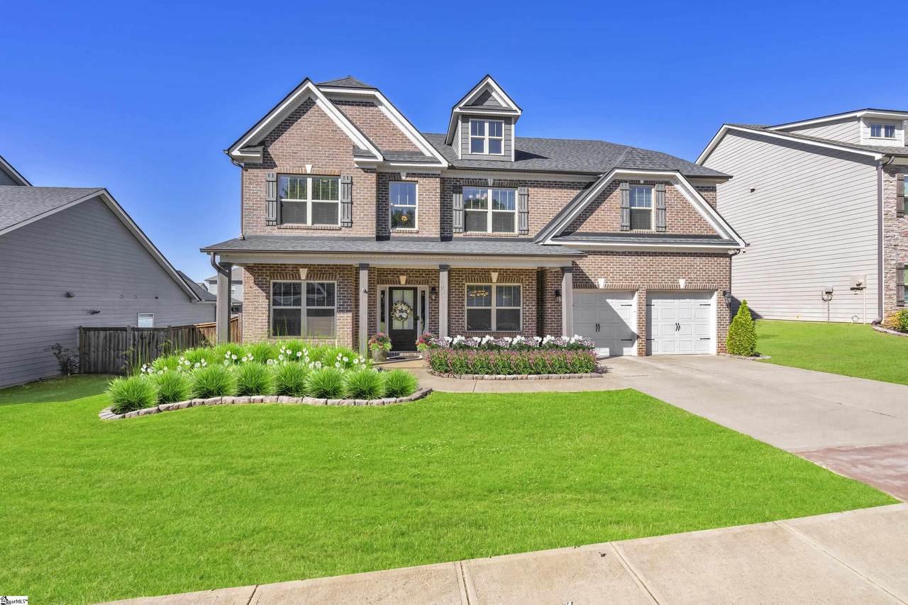 216 Peters Glenn Court - Photo 1