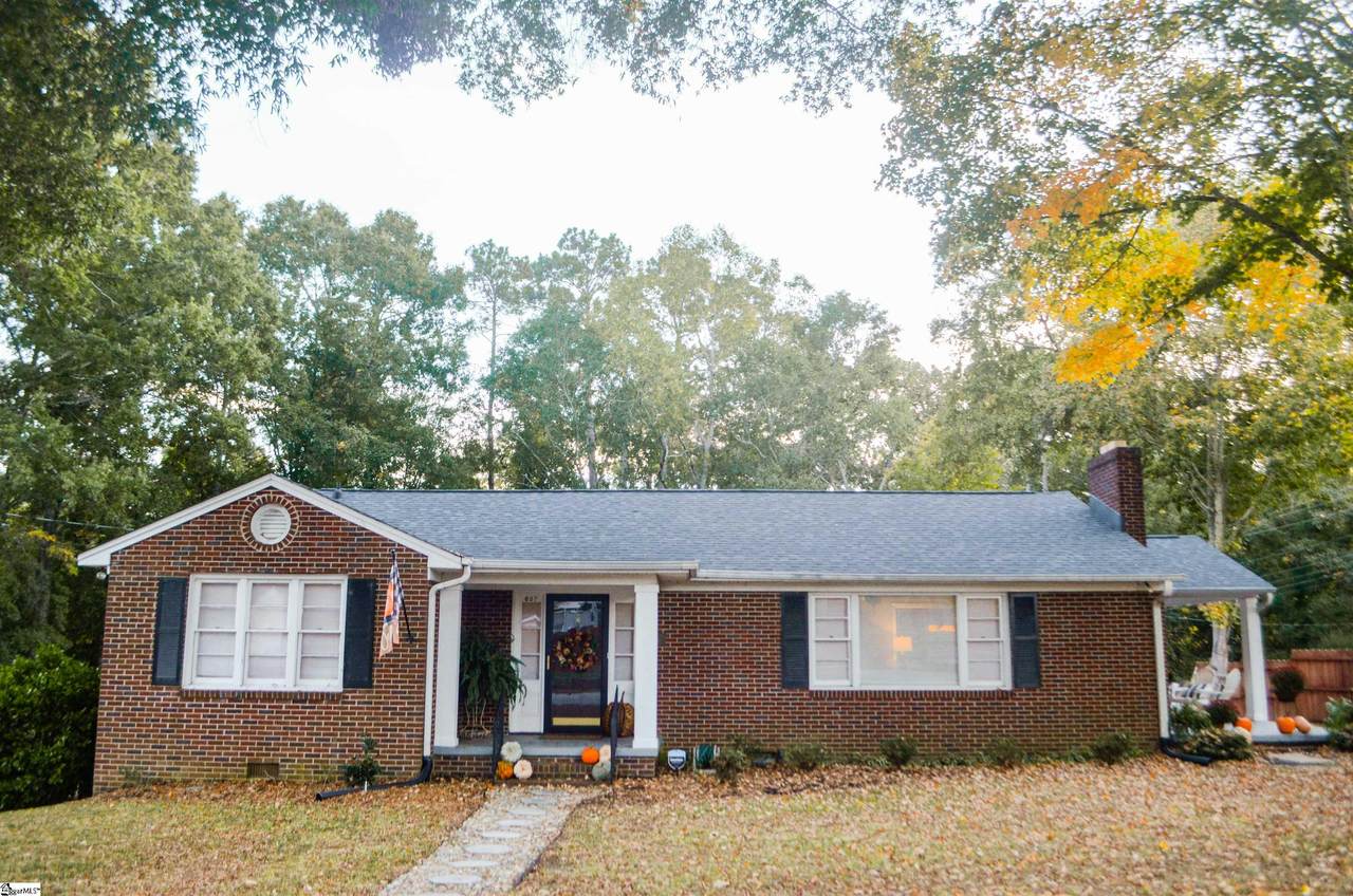 607 Farley Avenue - Photo 1