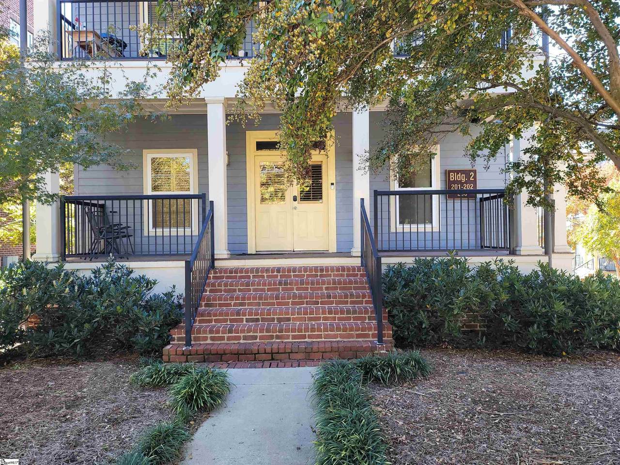 204 Park Avenue - Photo 1