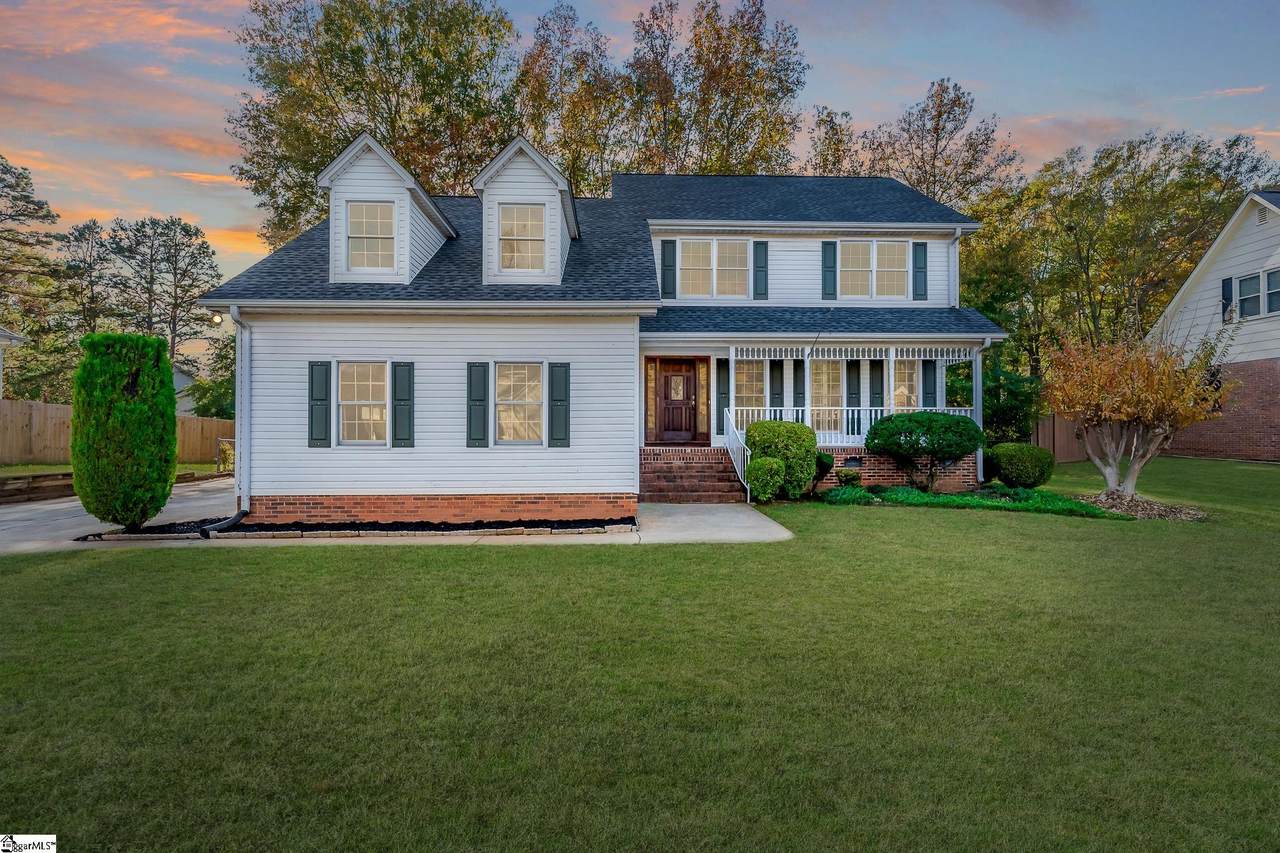 201 Picton Place - Photo 1