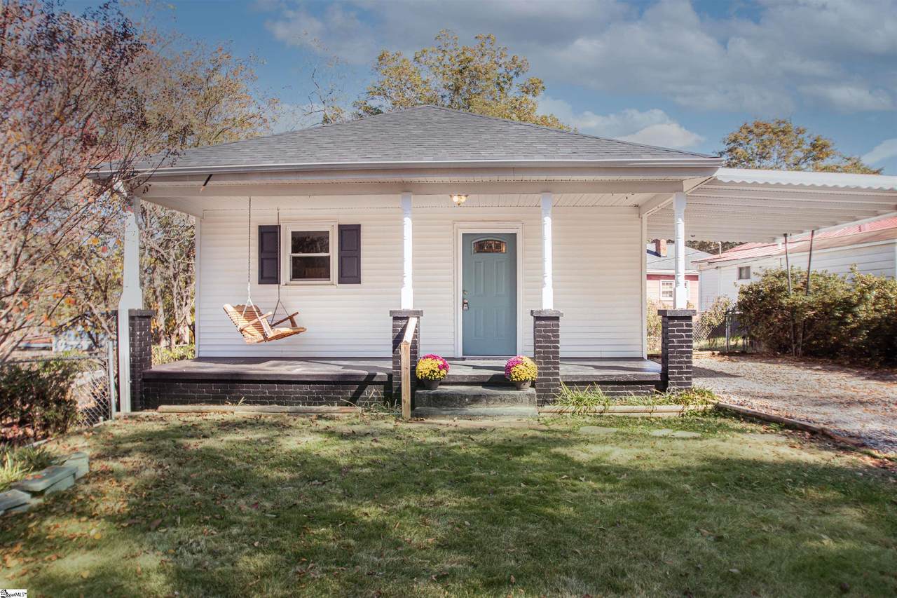 101 Katherine Street - Photo 1